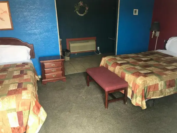 Western Inn Roswell 8