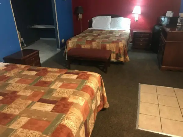 Western Inn Roswell 9